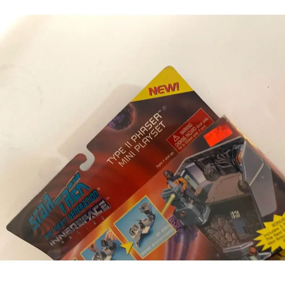 Type II Phaser Star Trek Next Generation Interspace Mini Playset, SEALED Vintage